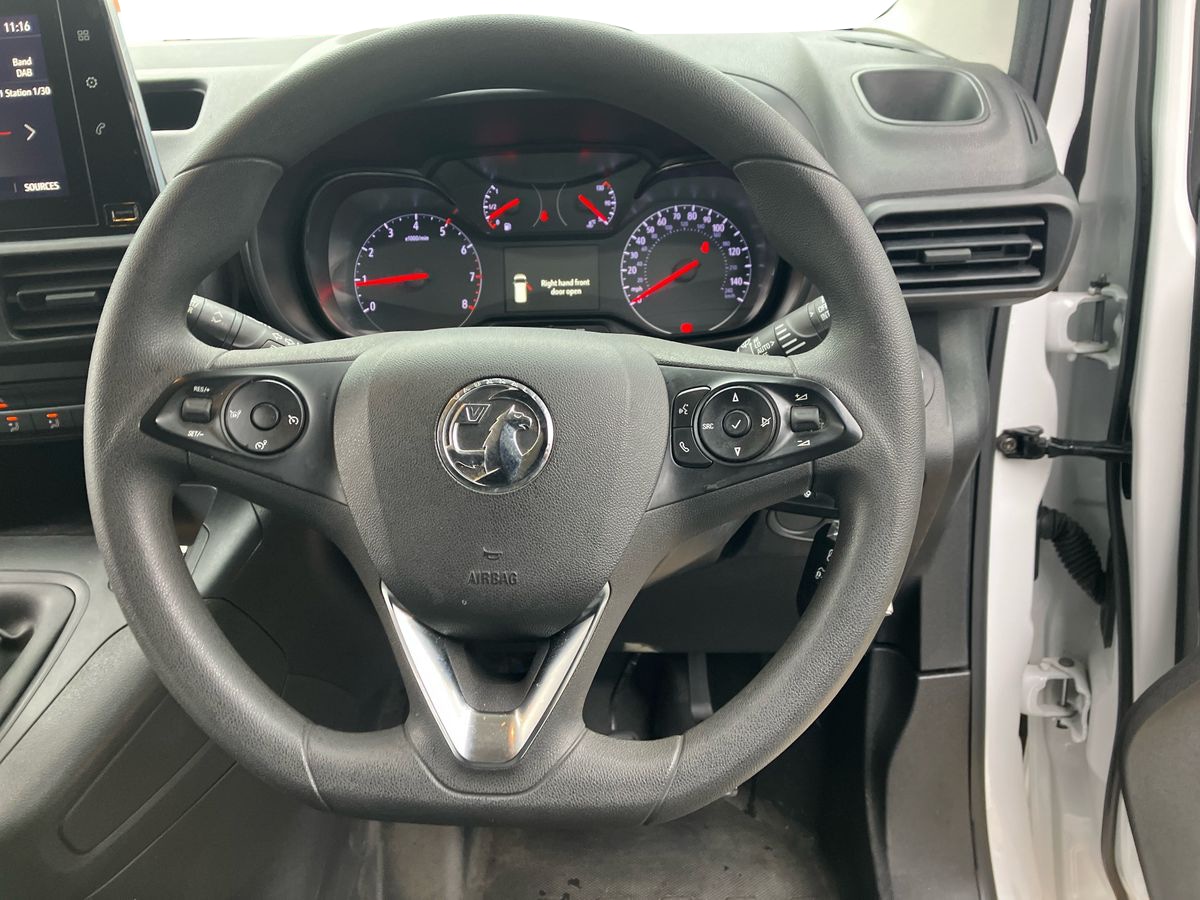 Used Vauxhall Combo 2023 for sale - 76341249: Photo 9