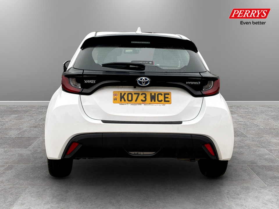 Used Toyota Yaris 2024 for sale - 77432111: Photo 6