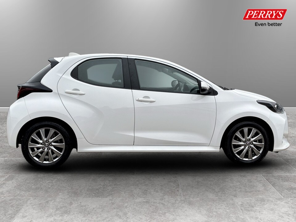 Used Toyota Yaris 2024 for sale - 77432111: Photo 8