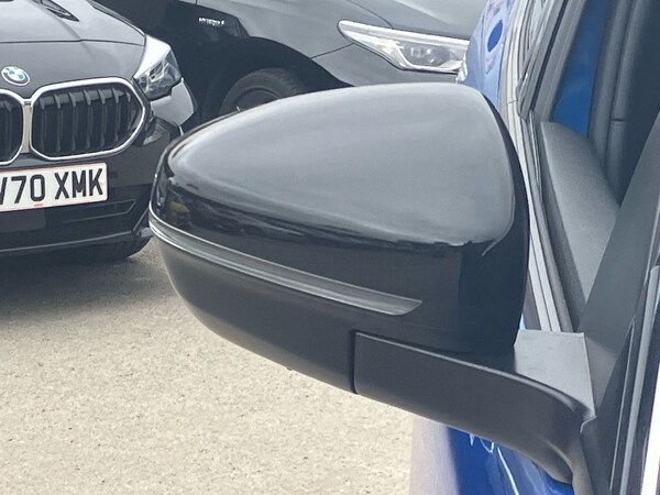 Used Peugeot 3008 2023 for sale - 76264117: Photo 32