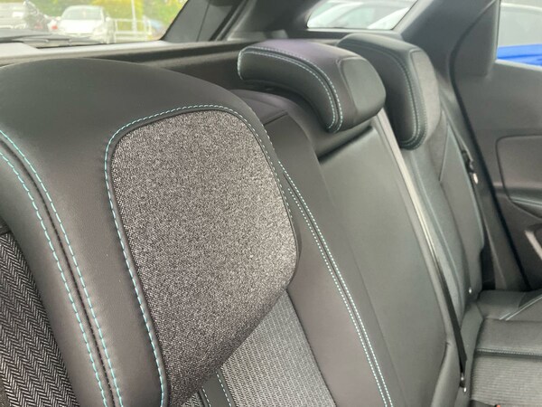 Used Peugeot 3008 2023 for sale - 76264117: Photo 38