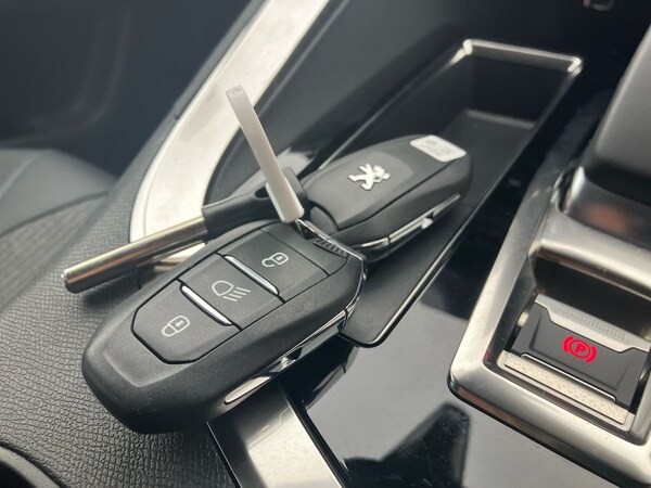 Used Peugeot 3008 2023 for sale - 76264117: Photo 61