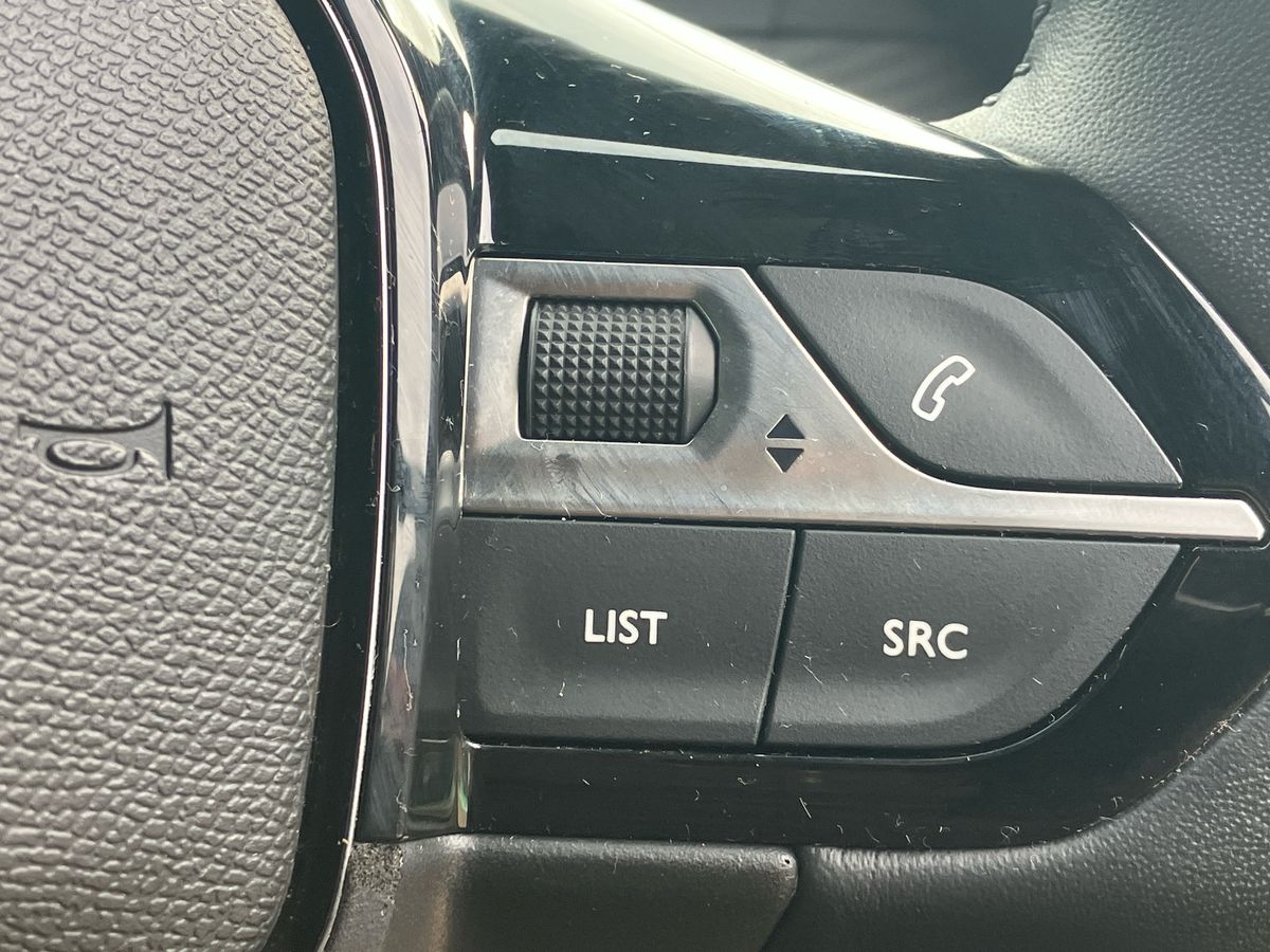 Used Peugeot 2008 2023 for sale - 76045554: Photo 38