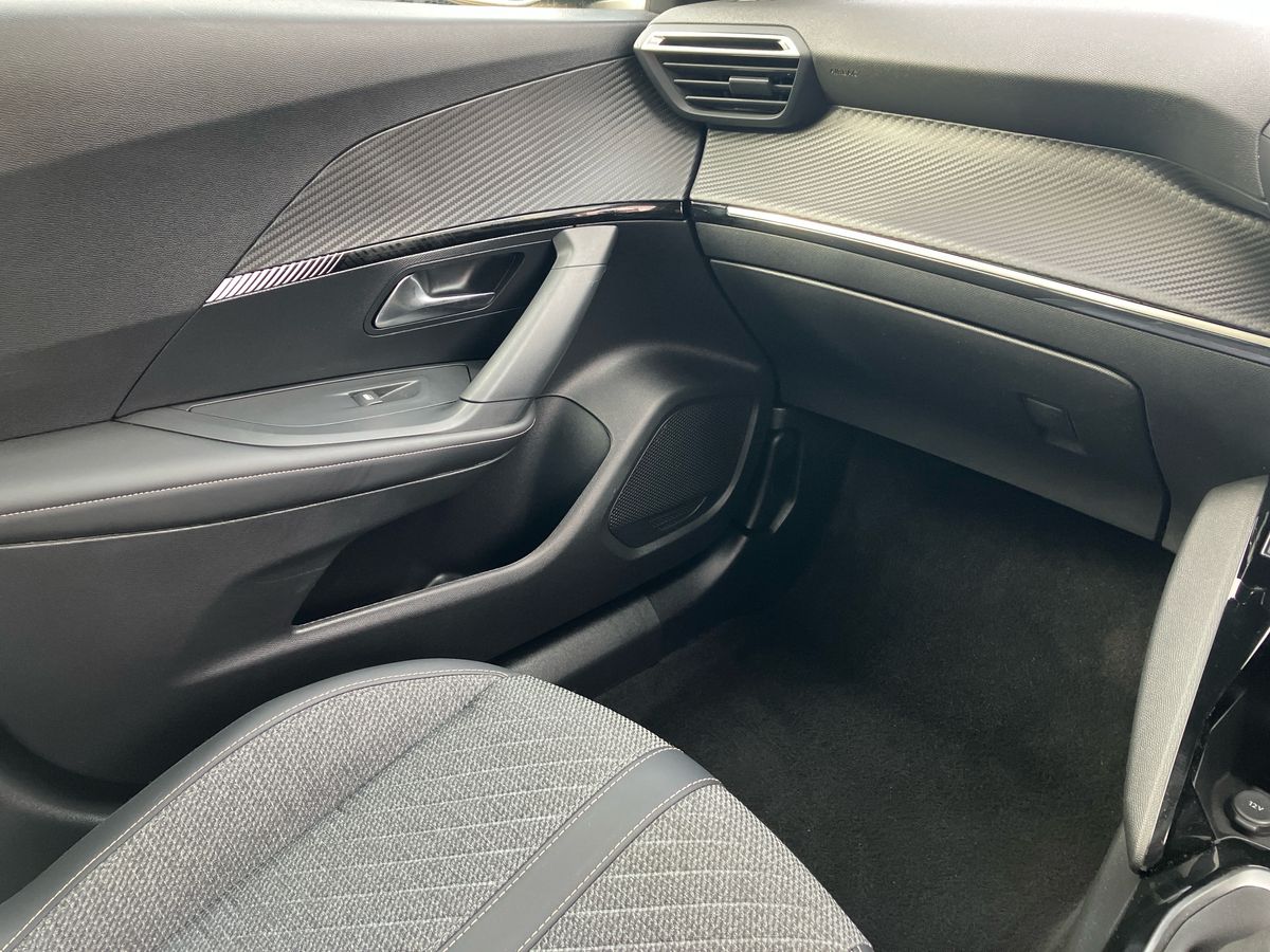 Used Peugeot 2008 2023 for sale - 76045554: Photo 58