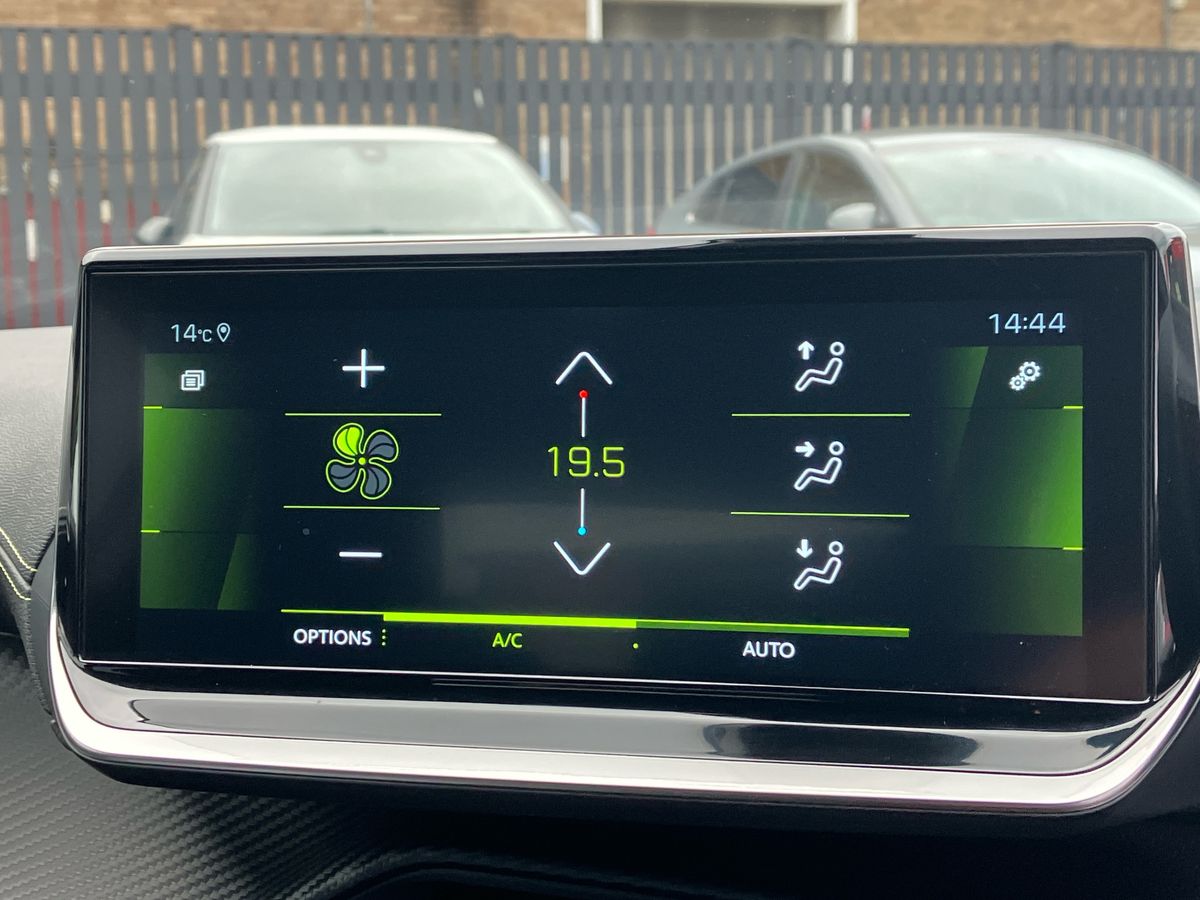 Used Peugeot 208 2022 for sale - 76219973: Photo 12