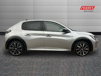 Used Peugeot 208 2022 for sale - 76219973: Photo