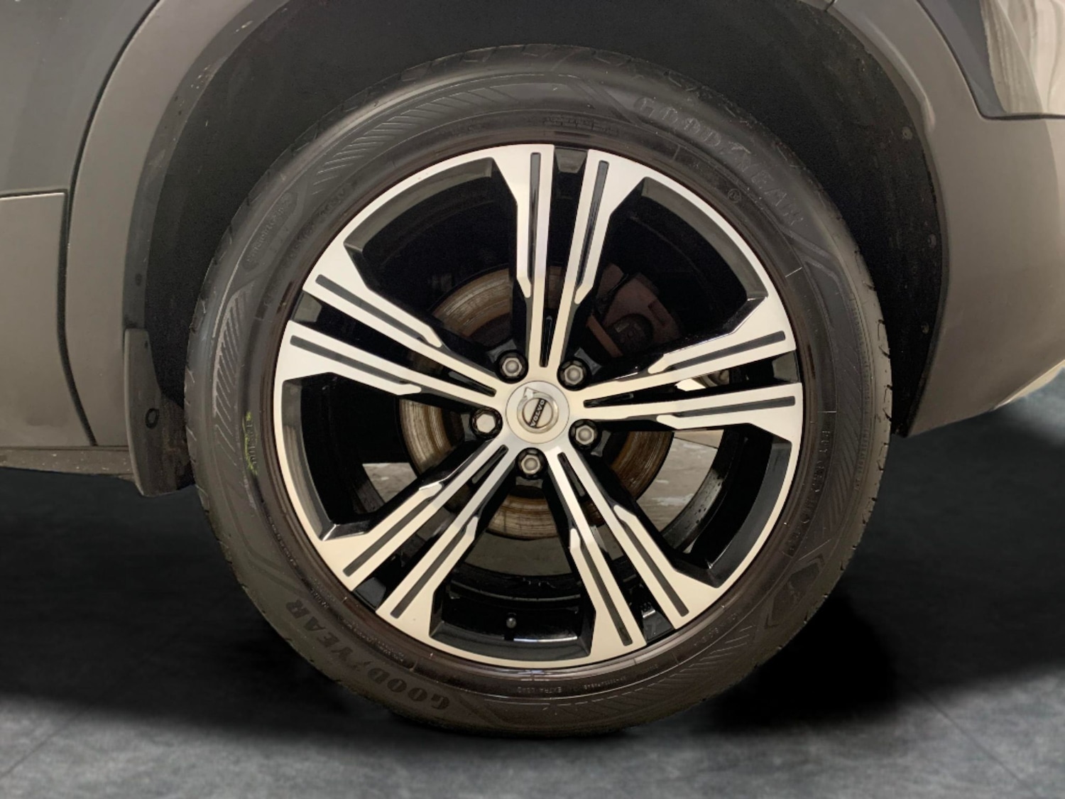 Used Volvo XC40 2021 for sale - 76847529: Photo 22