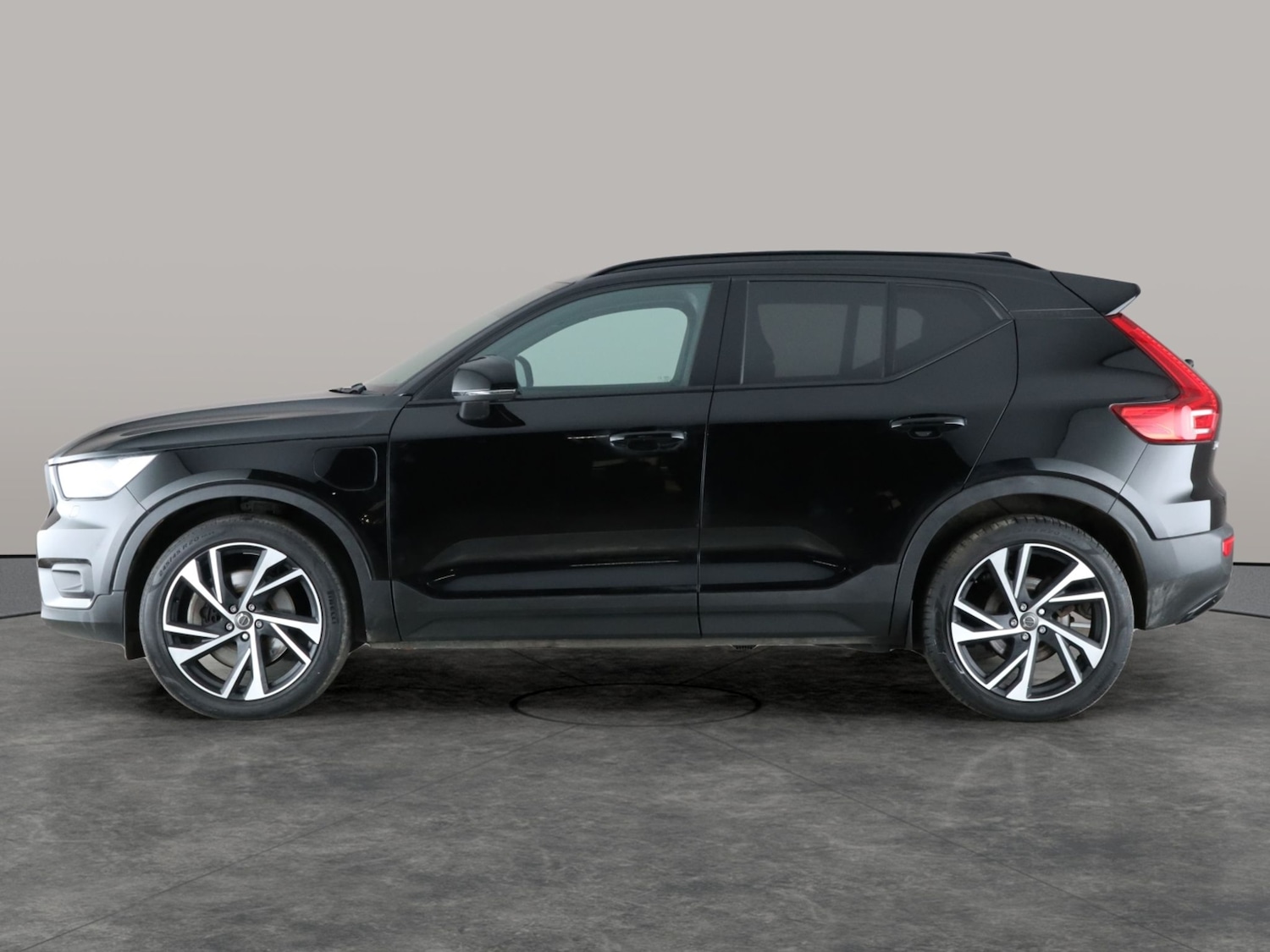 Used Volvo XC40 2021 for sale - 76540361: Photo 14