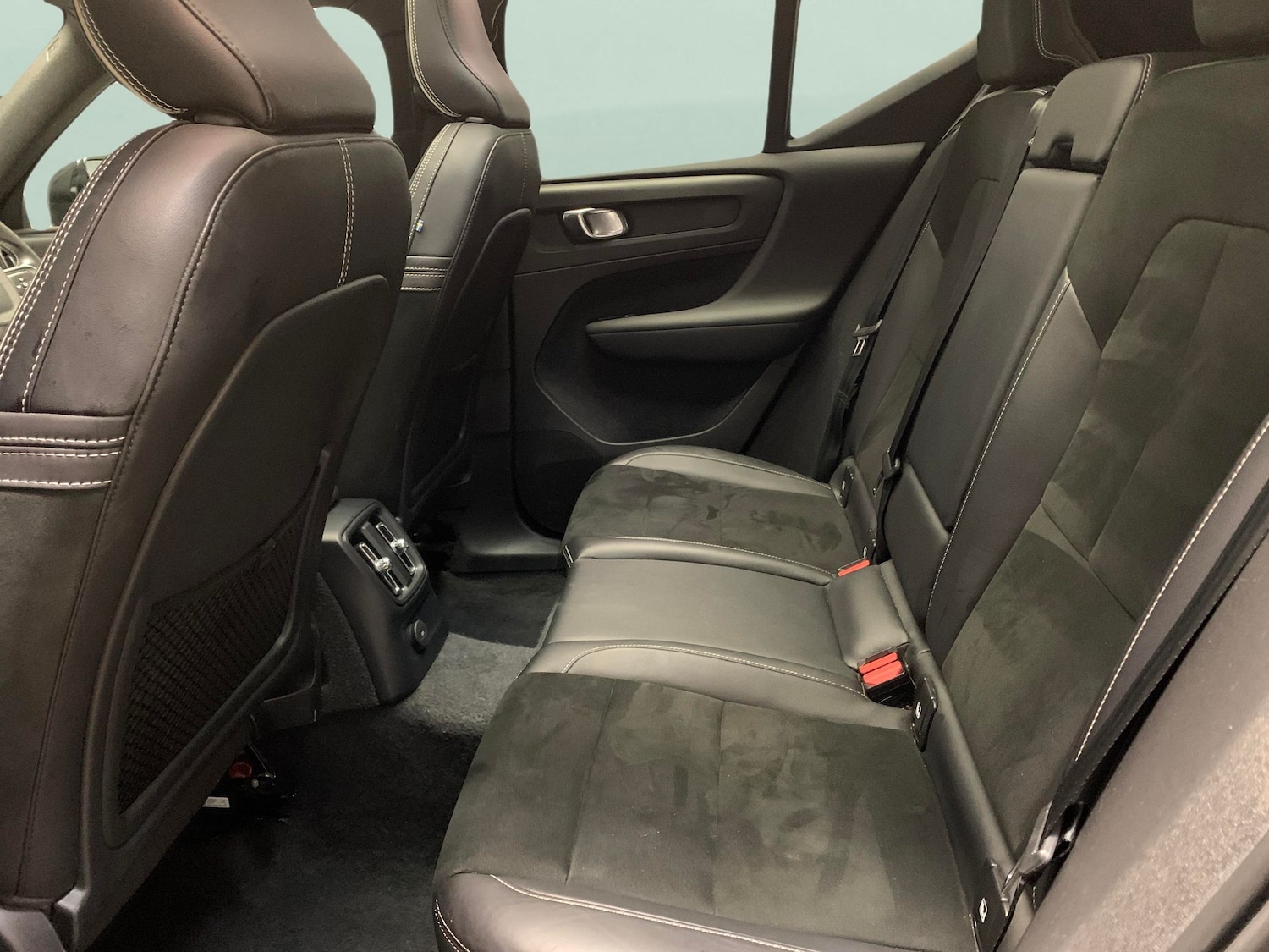 Used Volvo XC40 2021 for sale - 76540361: Photo 29