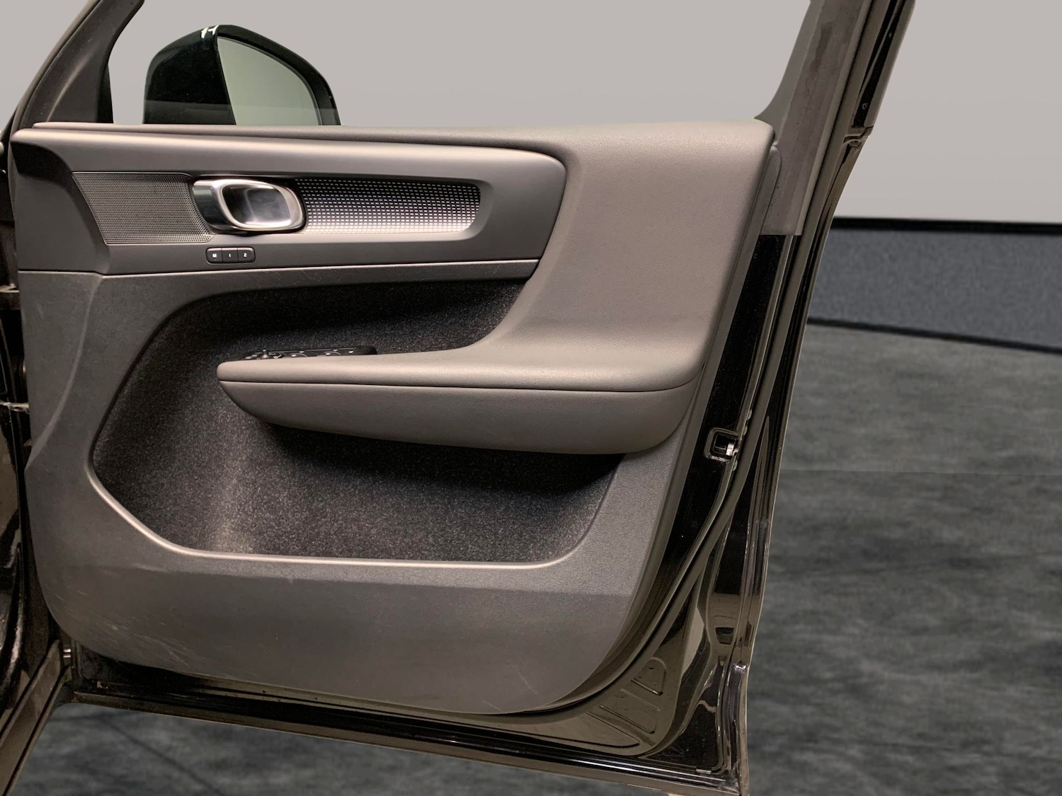 Used Volvo XC40 2021 for sale - 76540361: Photo 33