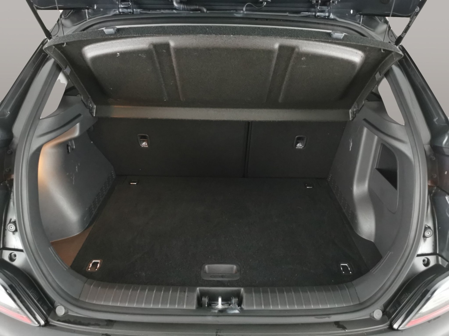 Used Hyundai KONA 2022 for sale - 76738461: Photo 31