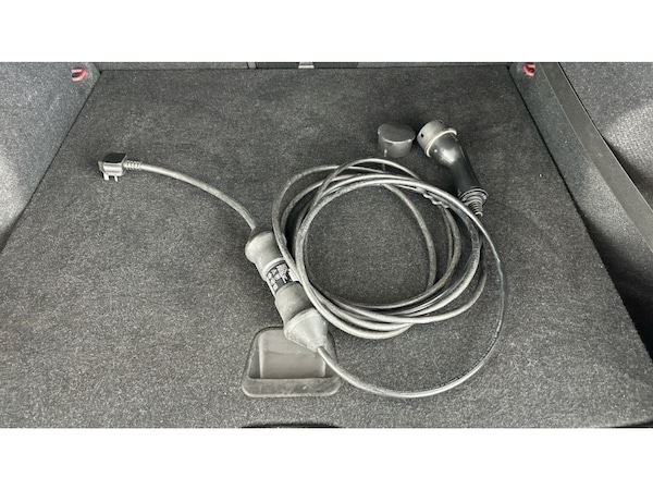 Used Volvo XC40 2021 for sale - 76310632: Photo 27
