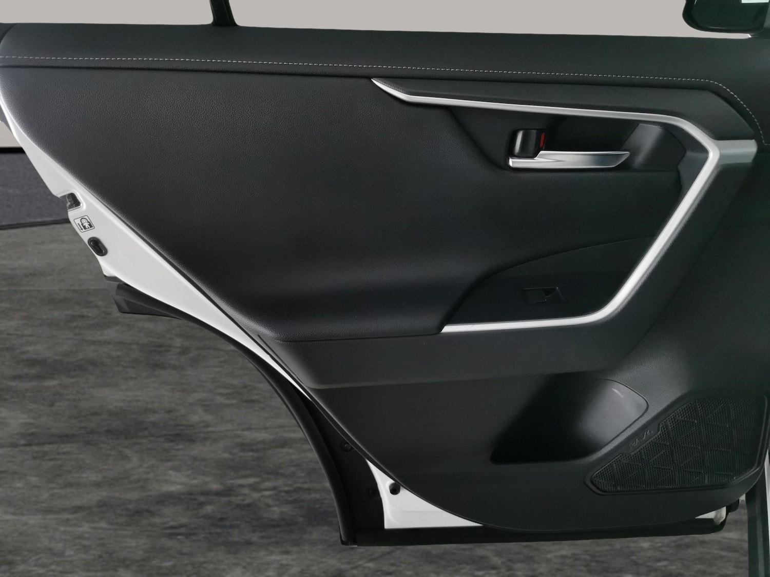 Used Toyota RAV4 2020 for sale - 76588900: Photo 36