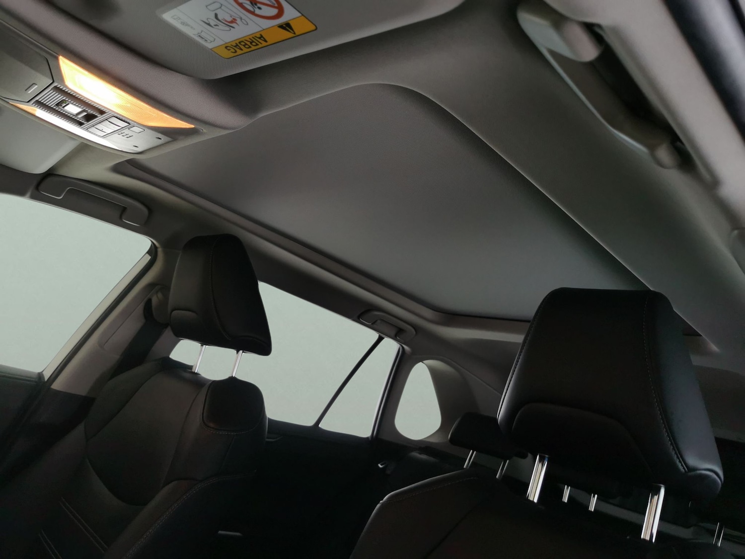 Used Toyota RAV4 2020 for sale - 76588900: Photo 5