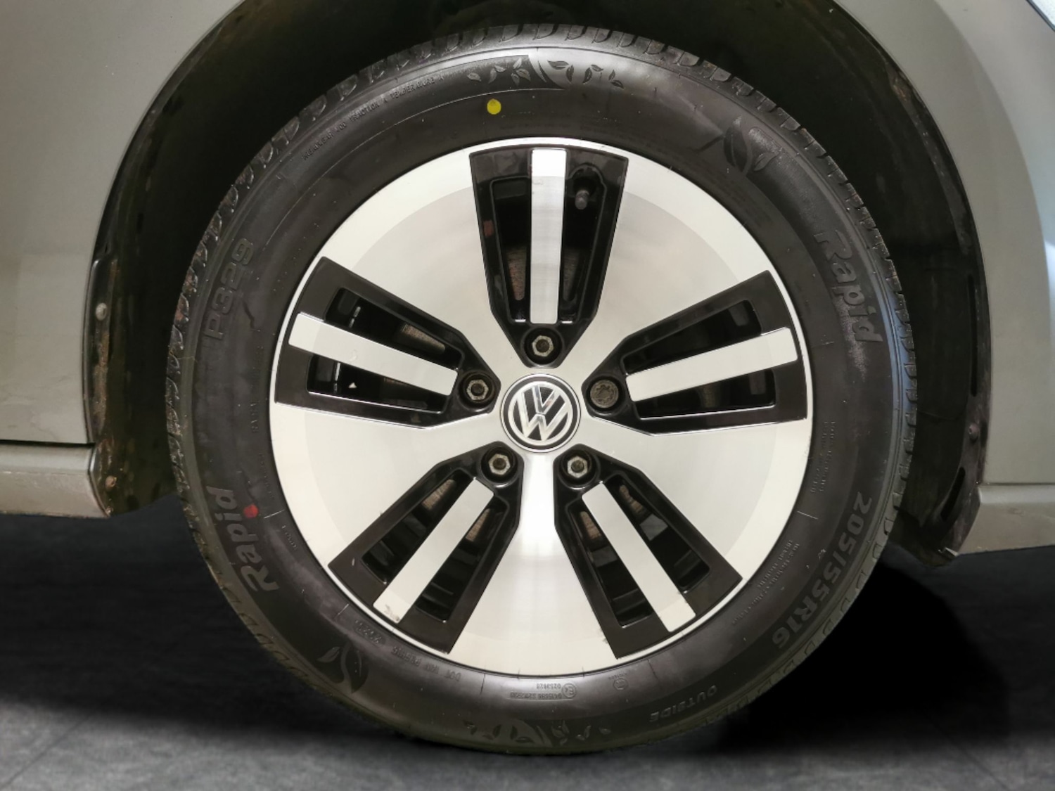Used Volkswagen Golf 2020 for sale - 76668571: Photo 21