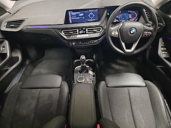 Used BMW 2 Series 2021 for sale - 76540375: Photo