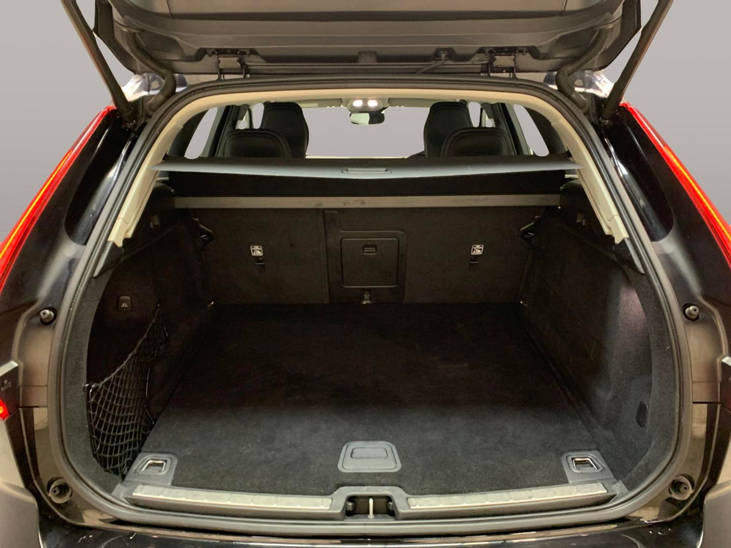 Used Volvo XC60 for sale - 77239767: Photo 32