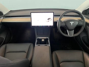 Used Tesla Model 3 2021 for sale - 76577816: Photo