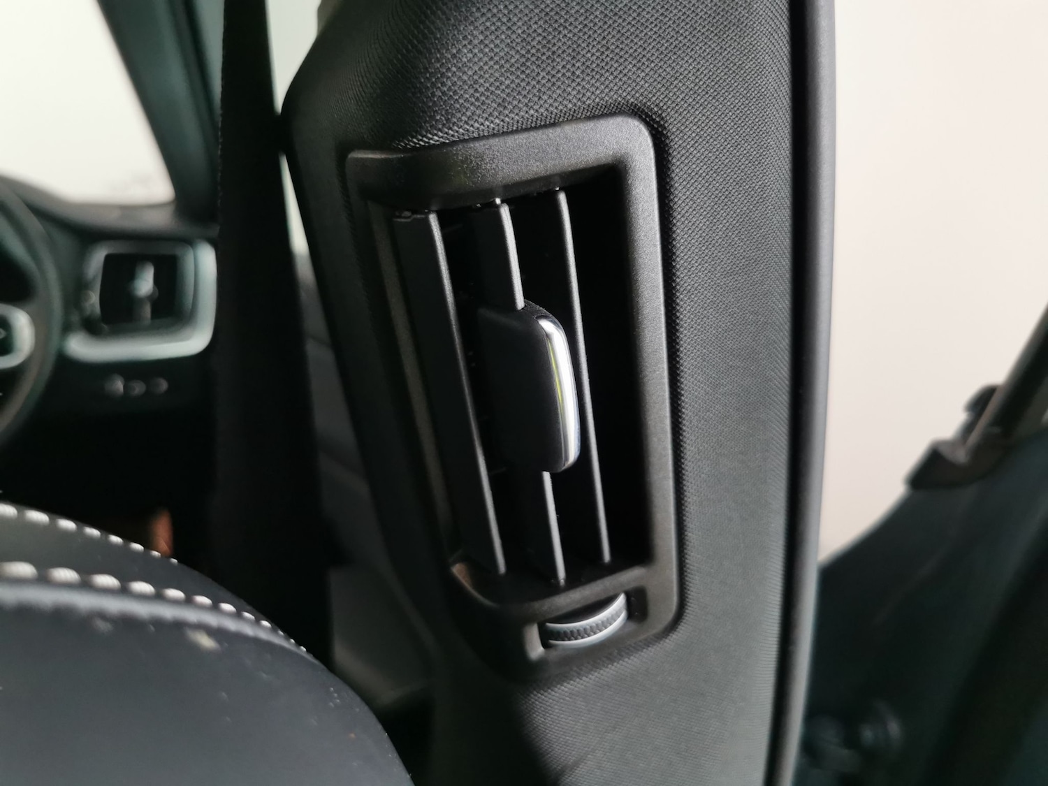 Used Volvo XC60 2022 for sale - 77932394: Photo 23