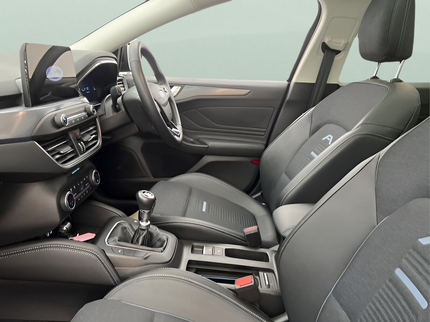 Used Ford Focus 2022 for sale - 76403009: Photo 30