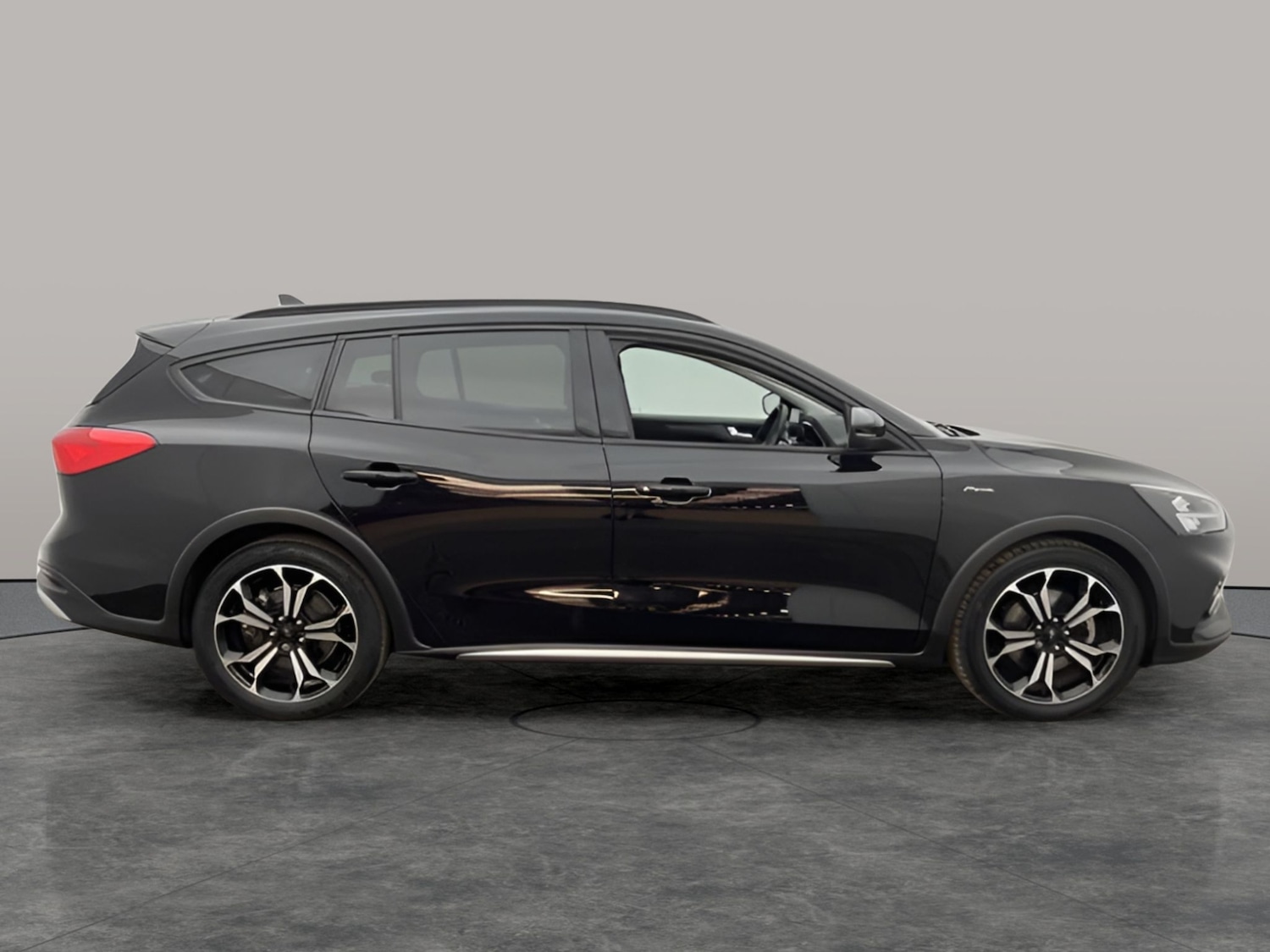 Used Ford Focus 2022 for sale - 76403009: Photo 6