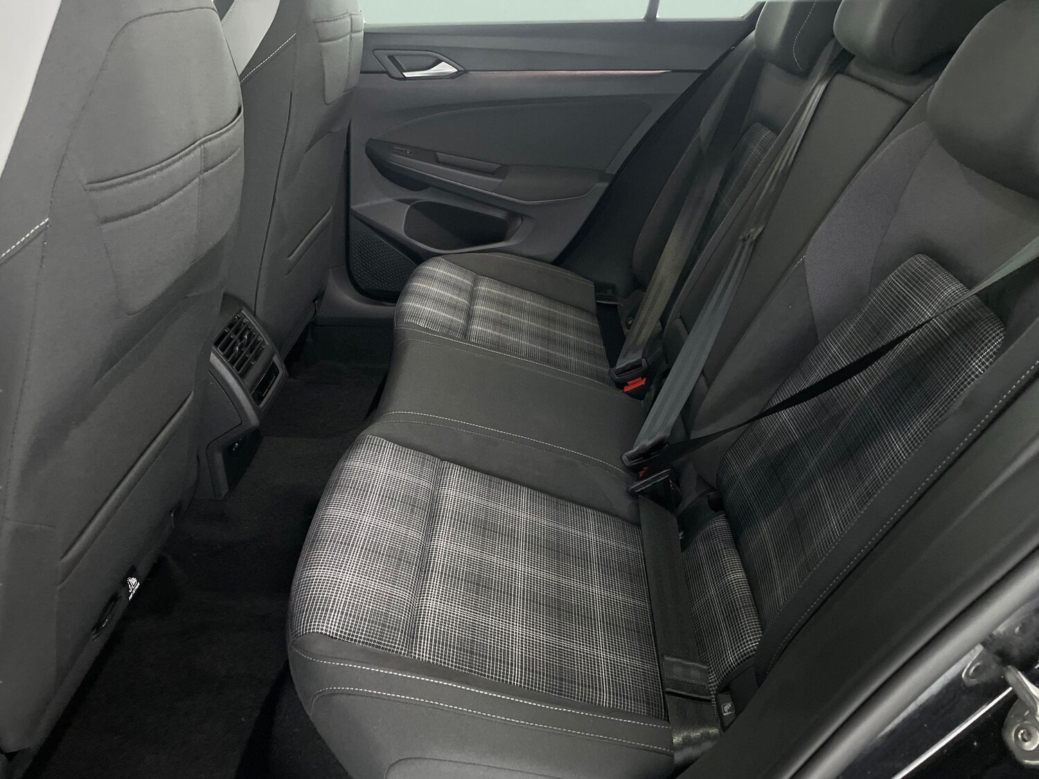 Used Volkswagen Golf 2021 for sale - 77635638: Photo 31