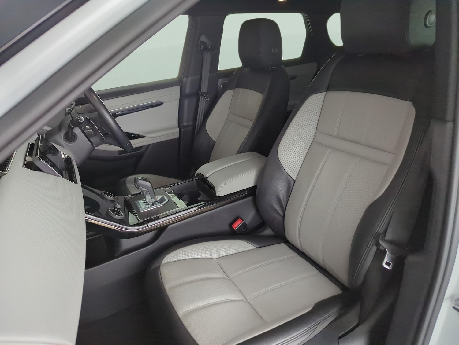 Used Land Rover Range Rover Evoque 2023 for sale - 78137482: Photo 7