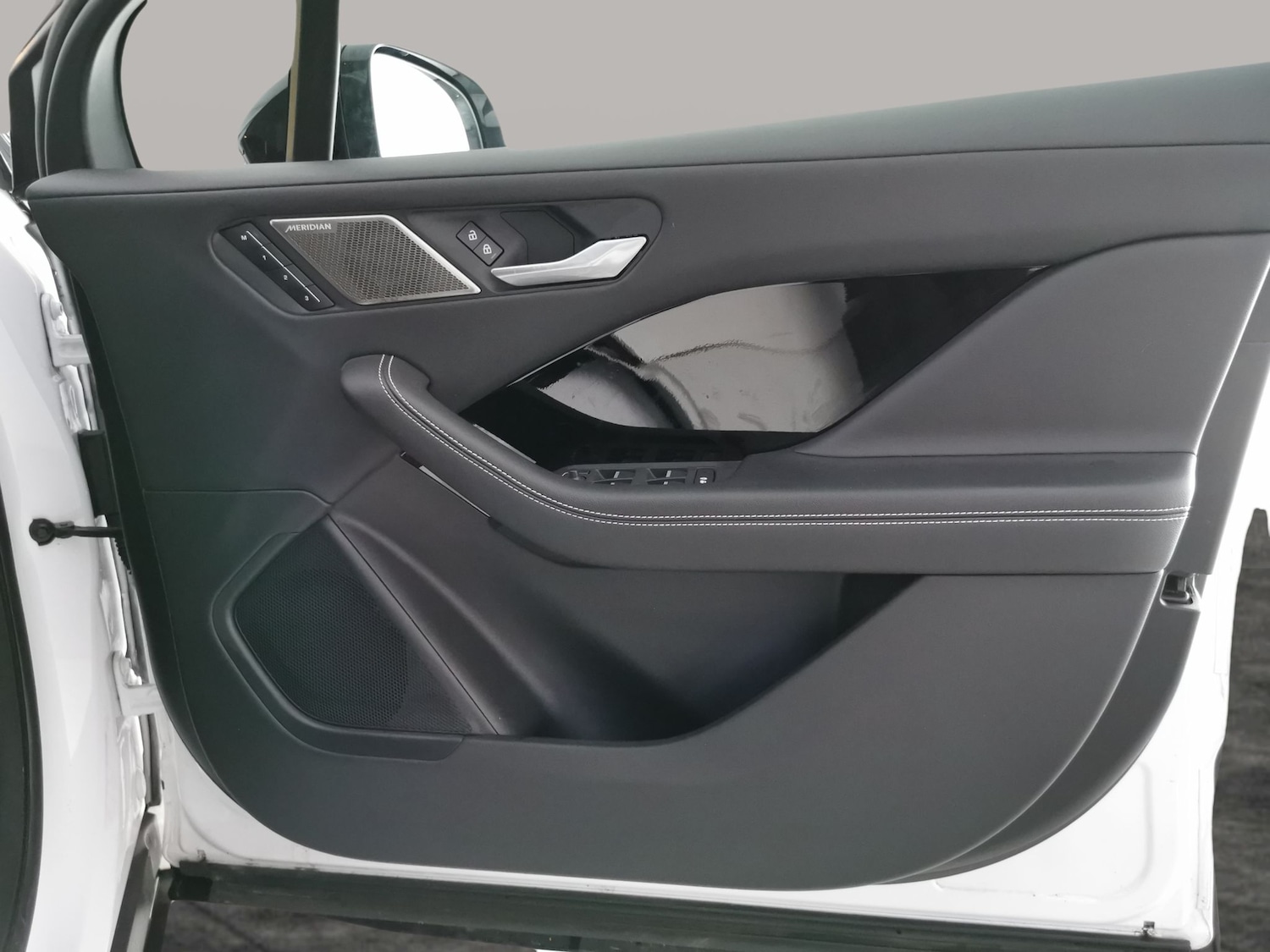 Used Jaguar I-Pace 2025 for sale - 77219142: Photo 33