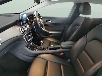 Used Mercedes-Benz GLA 2018 for sale - 76668679: Photo