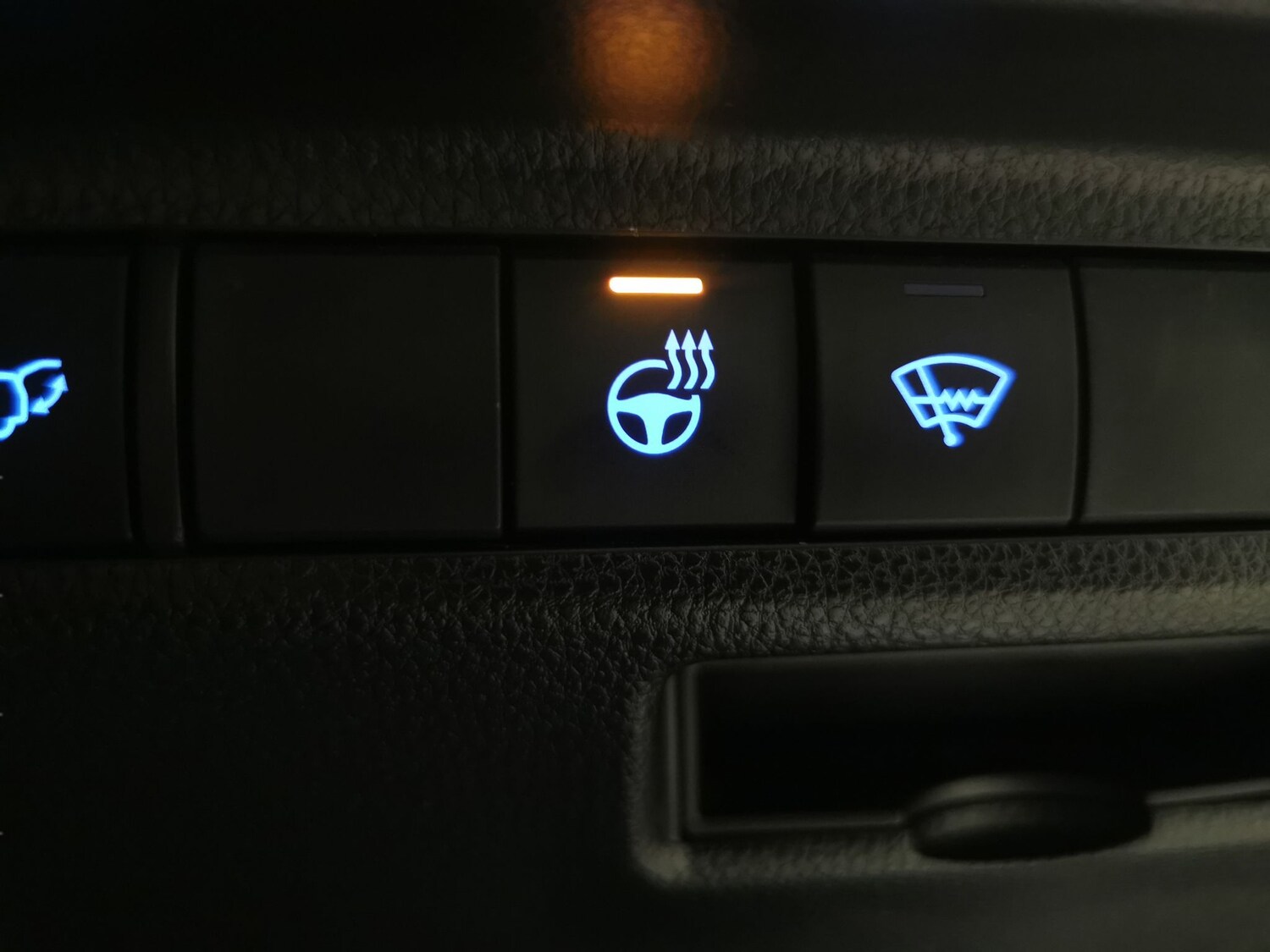 Used Toyota RAV4 2021 for sale - 78207282: Photo 21