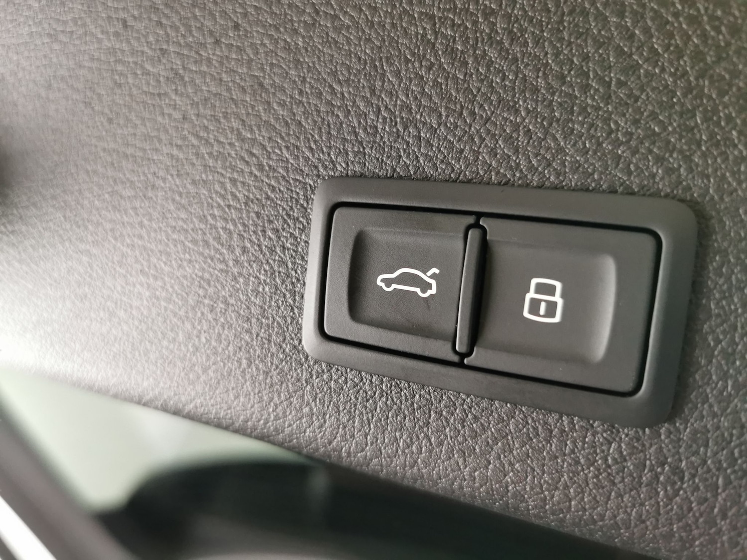 Used Audi e-tron 2021 for sale - 77159670: Photo 17