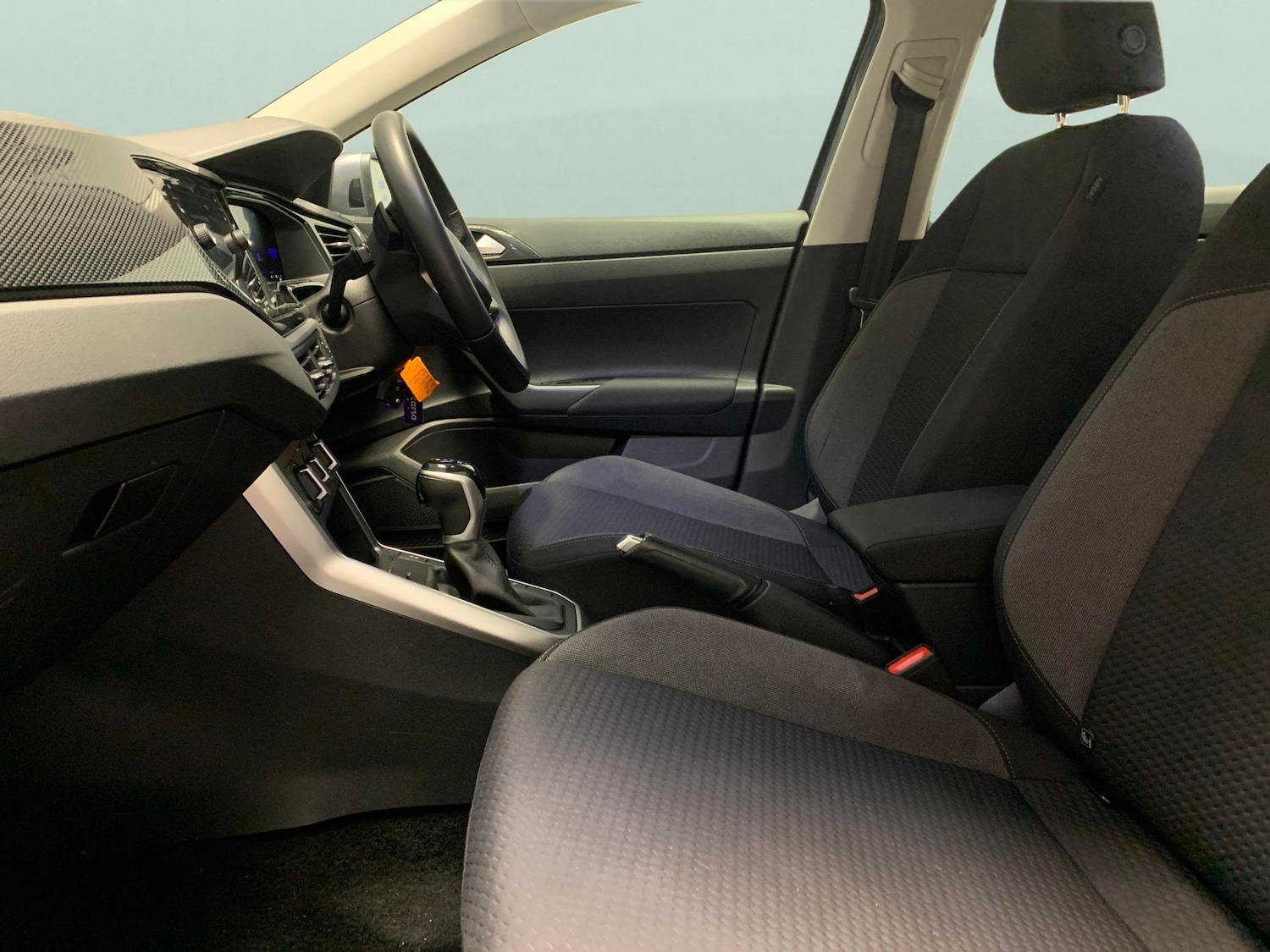 Used Volkswagen Taigo 2023 for sale - 77462238: Photo 4