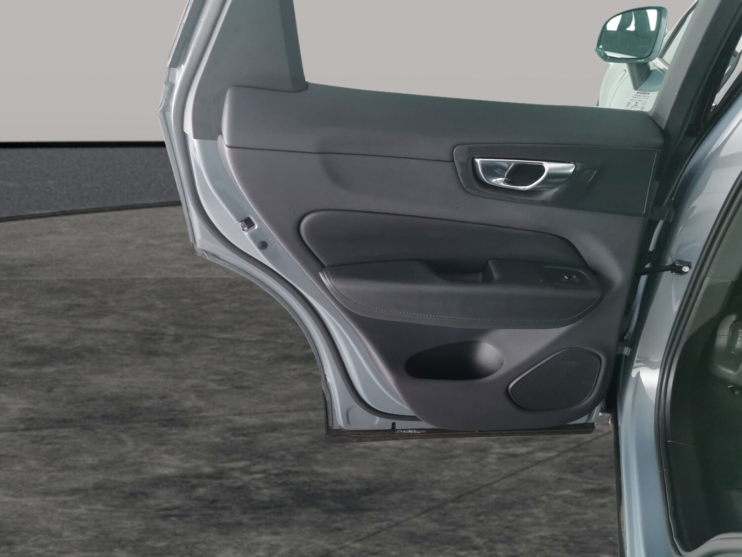 Used Volvo XC60 2022 for sale - 77364887: Photo 30