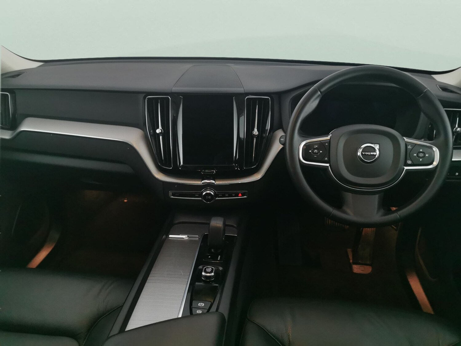 Used Volvo XC60 2022 for sale - 77364887: Photo 9