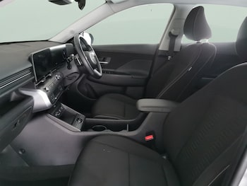 Used Hyundai KONA 2023 for sale - 76947080: Photo