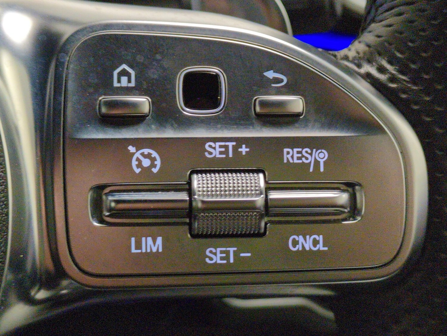 Used Mercedes-Benz A-Class 2022 for sale - 78025401: Photo 23