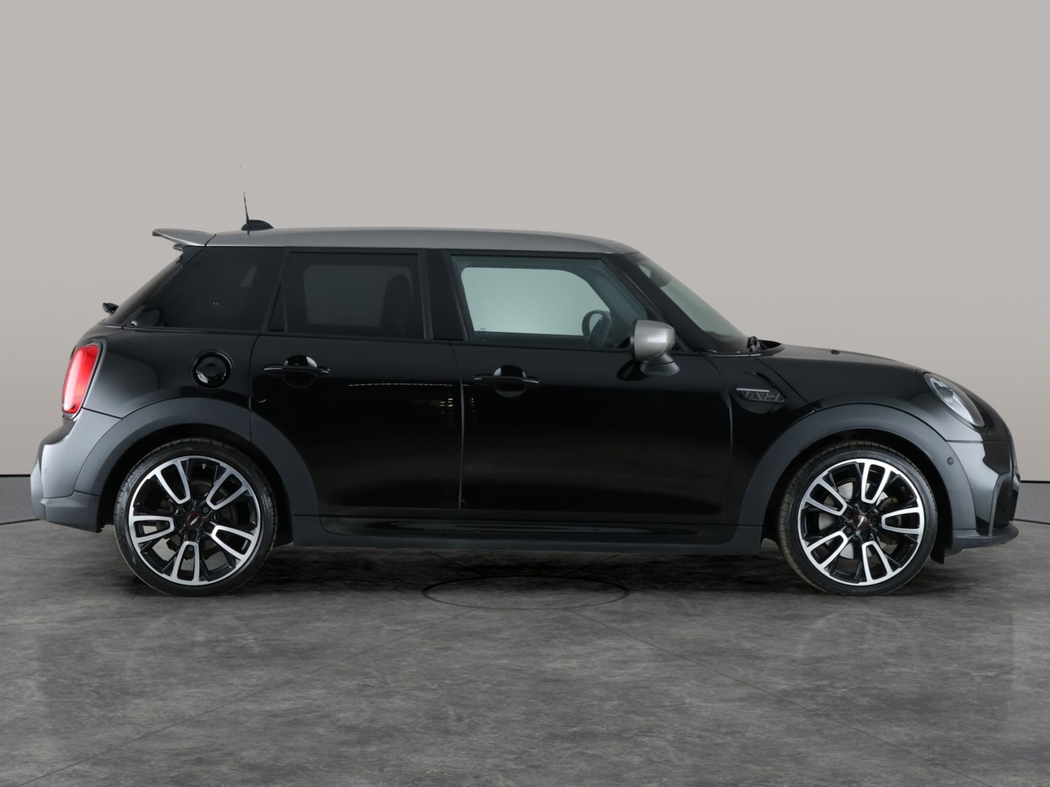 Used MINI Hatch 2022 for sale - 76155852: Photo 9