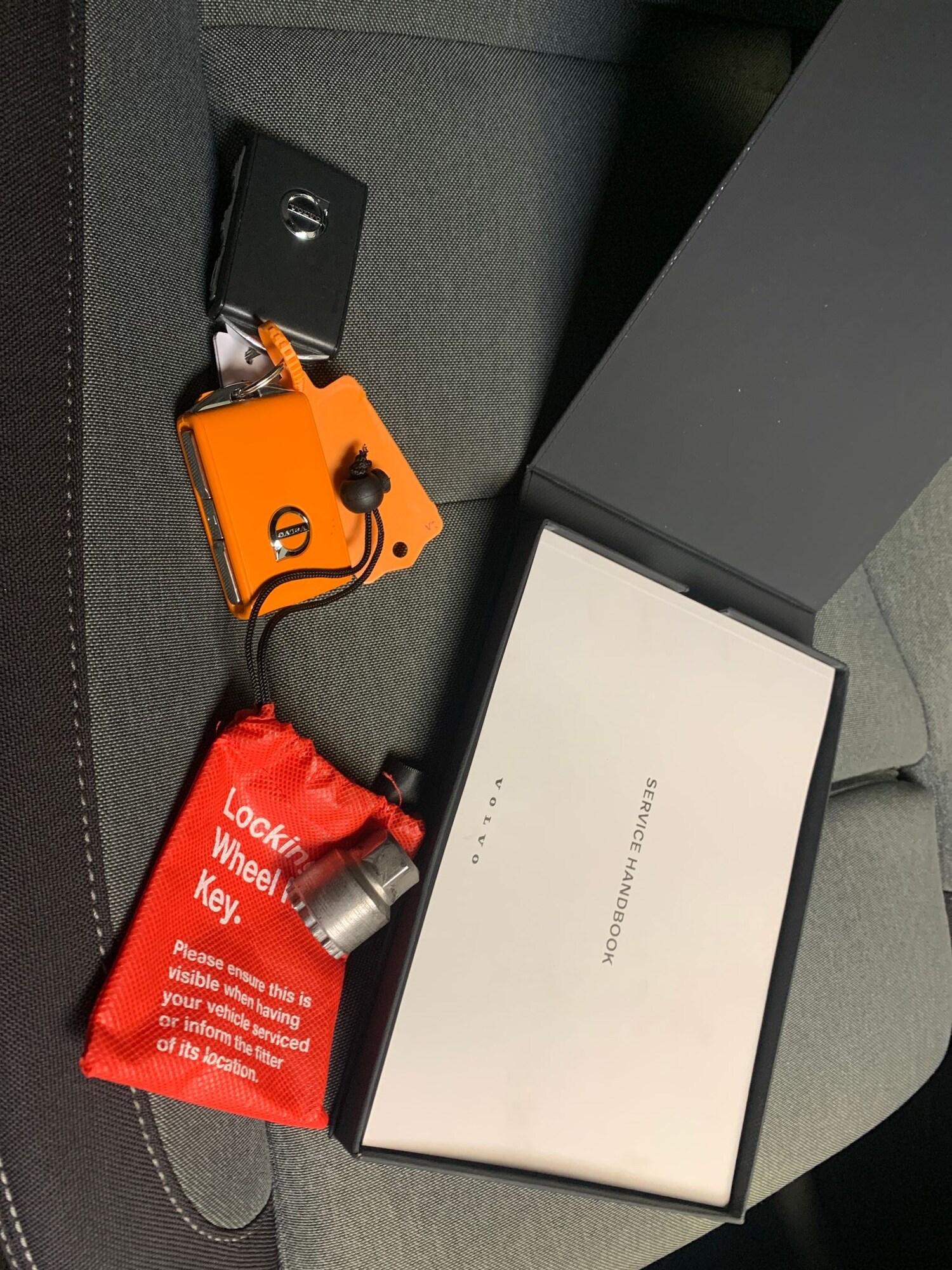 Used Volvo XC40 2023 for sale - 77829701: Photo 30