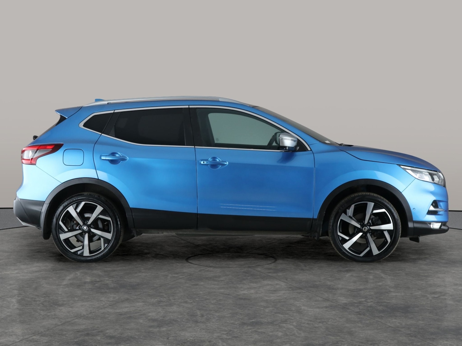 Used Nissan Qashqai 2017 for sale - 76624011: Photo 12