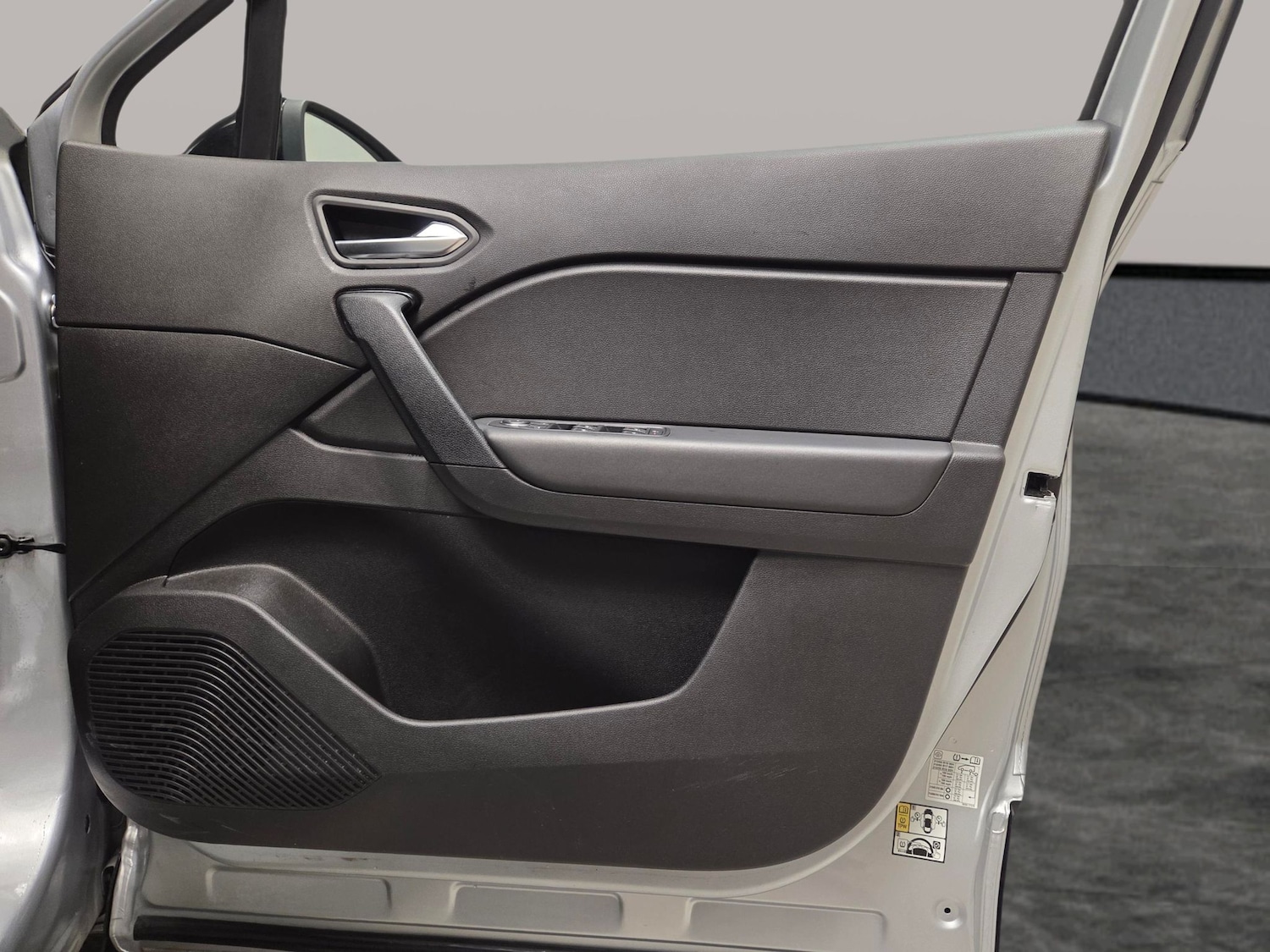 Used Renault Captur 2022 for sale - 77791404: Photo 29