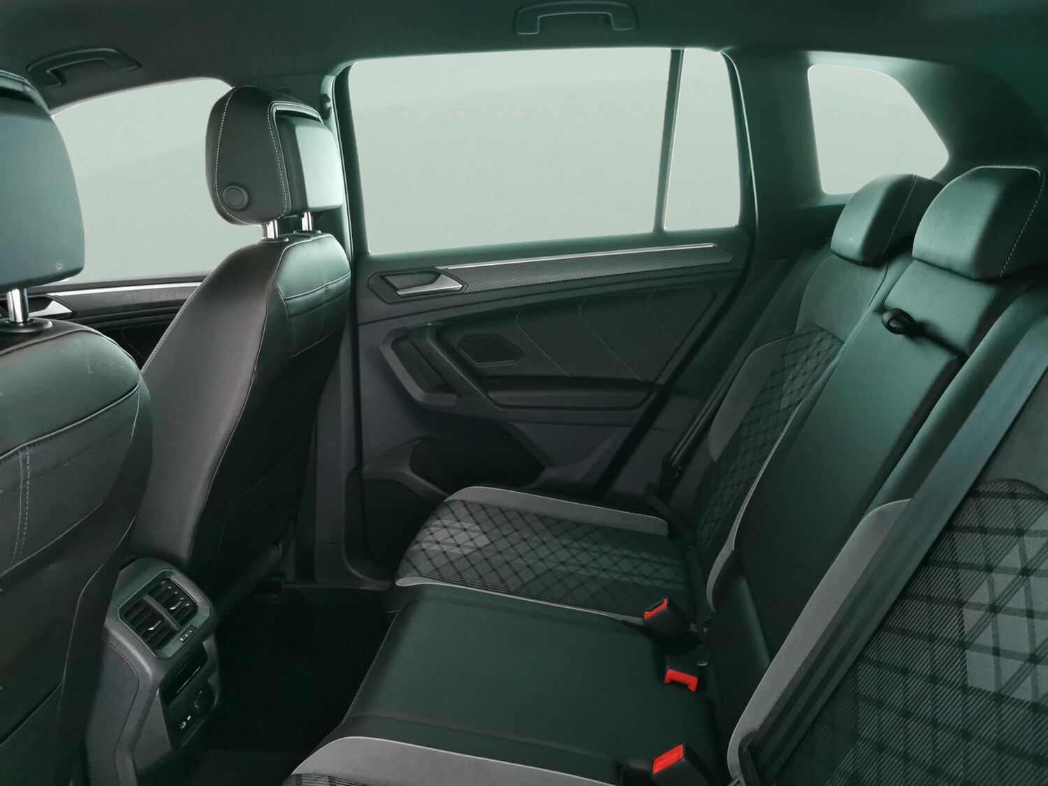 Used Volkswagen Tiguan 2023 for sale - 77418154: Photo 28