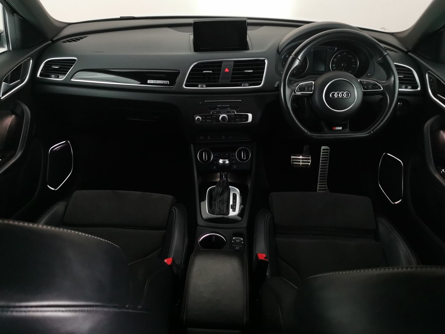 Used Audi Q3 for sale - 77540374: Photo 8