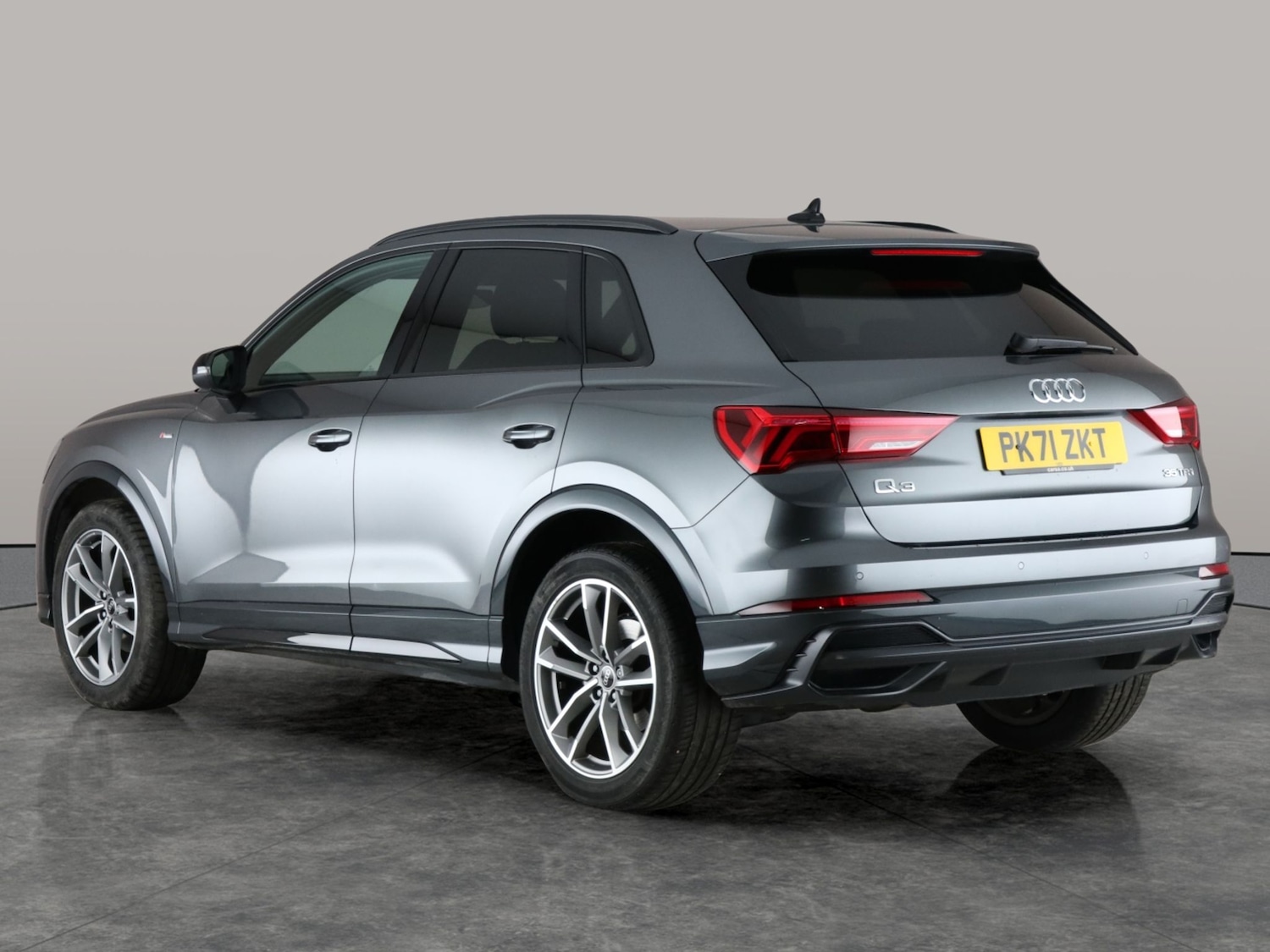 Used Audi Q3 2021 for sale - 76999671: Photo 11
