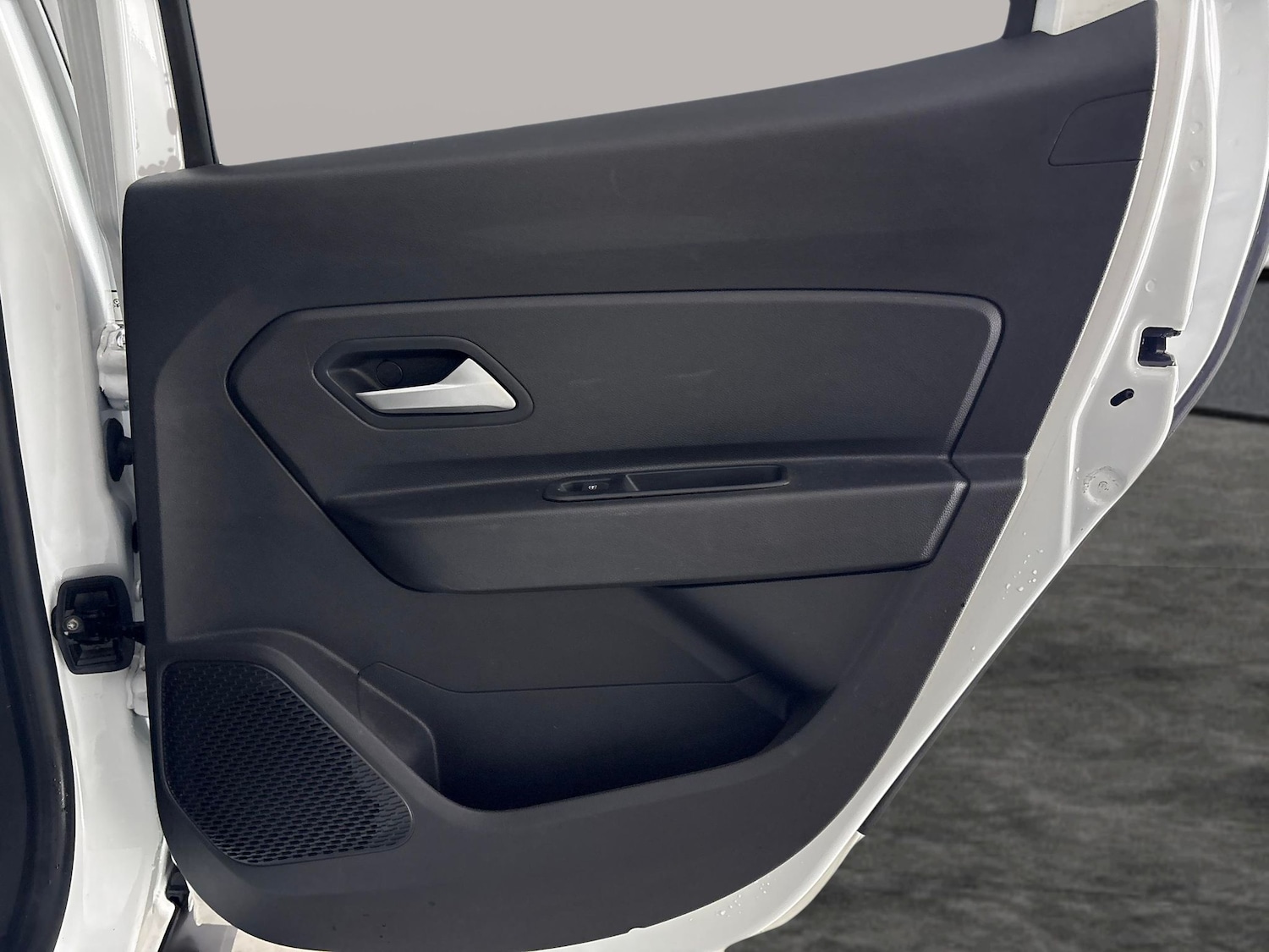 Used Dacia Duster 2023 for sale - 77311152: Photo 30