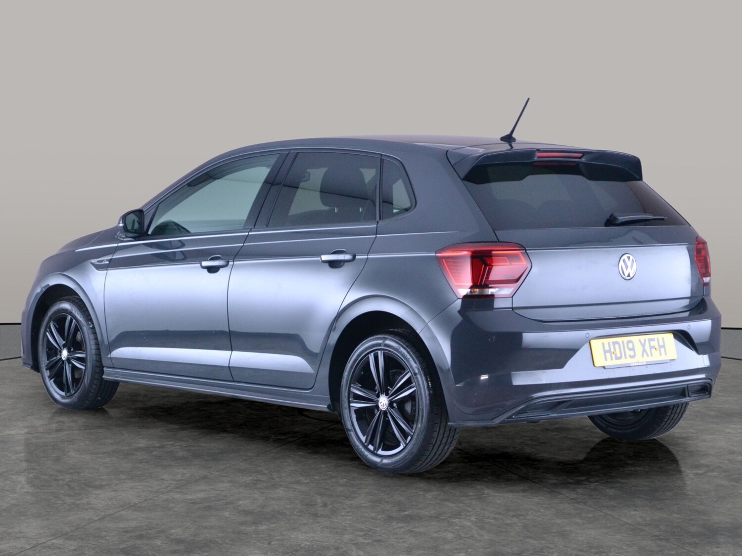 Used Volkswagen Polo for sale - 76915444: Photo 11