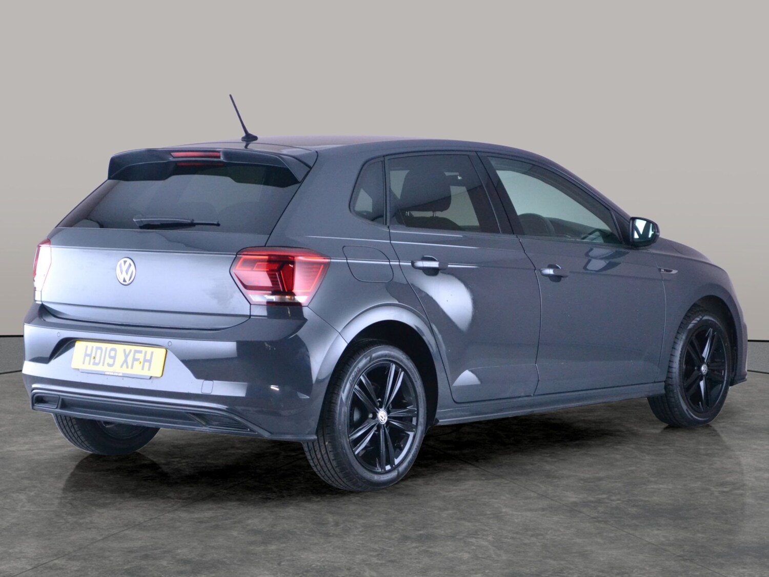 Used Volkswagen Polo for sale - 76915444: Photo 9