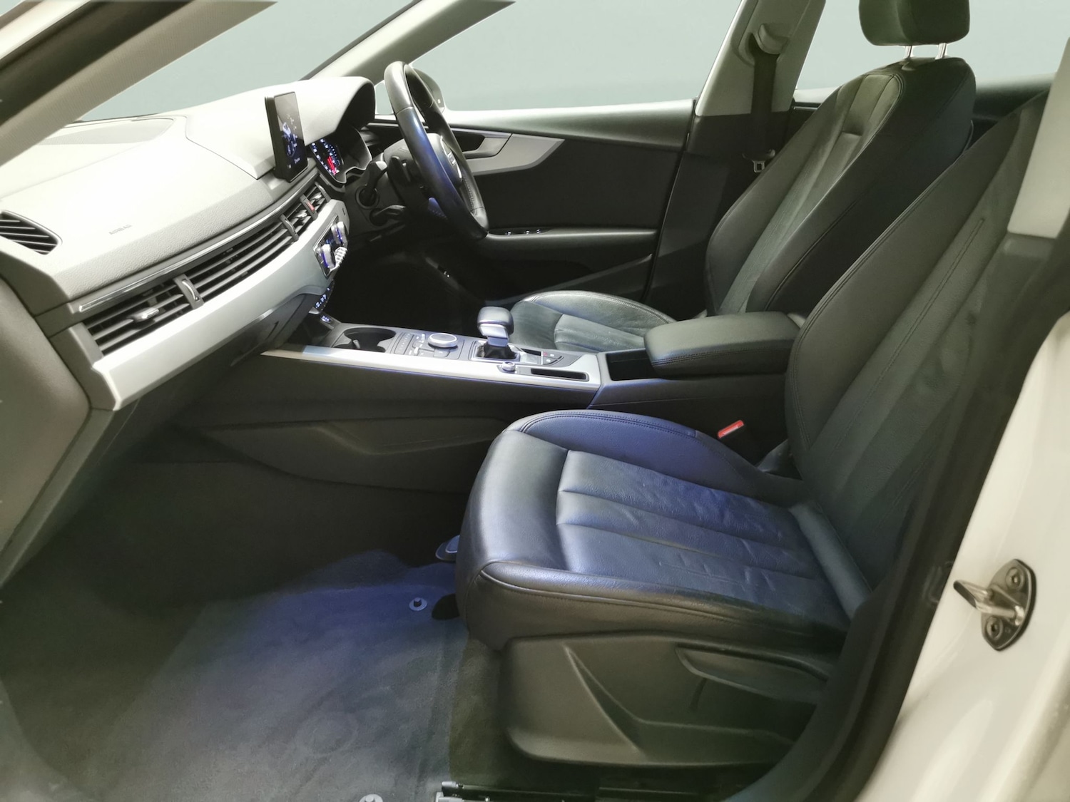 Used Audi A5 2018 for sale - 78132608: Photo 4