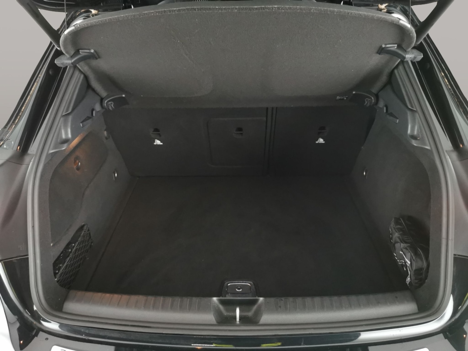 Used Mercedes-Benz GLA 2020 for sale - 77294973: Photo 34