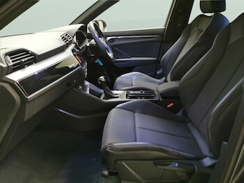 Used Audi Q3 undefined for sale - 77447856: Photo