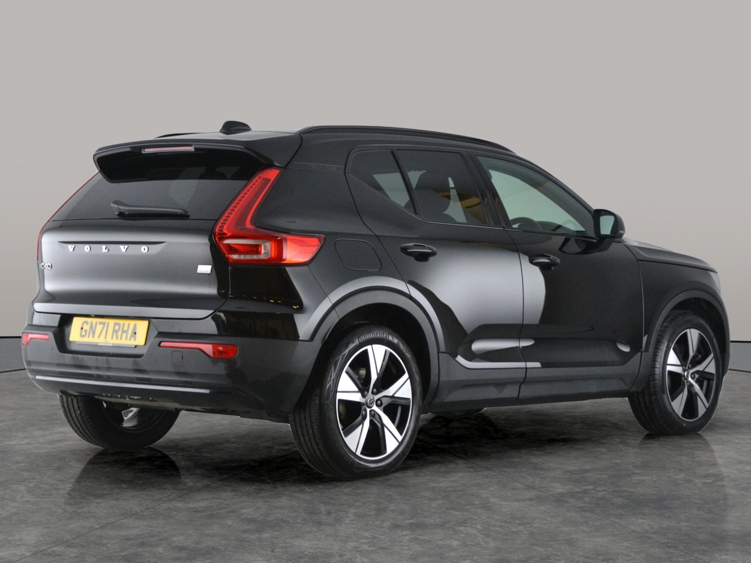 Used Volvo XC40 2021 for sale - 77219219: Photo 10